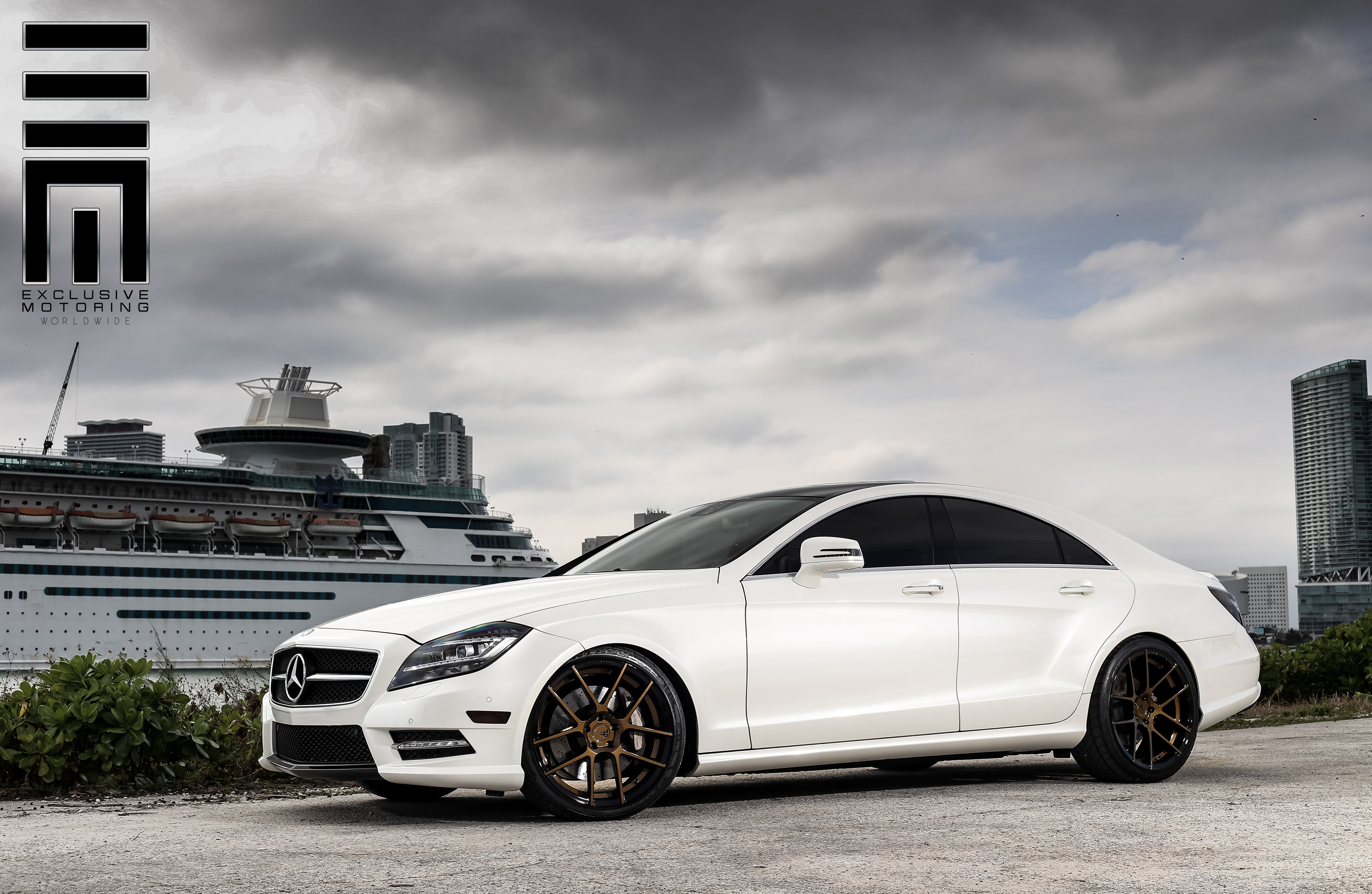 Avant Garde M510 Bronze on Mercedes Benz CLS550
